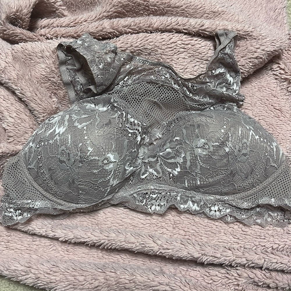 Candie’s Dusty Mauve High-neck Lace Bralette w/Mesh Band *NO UNDERWIRE OR CLASP*